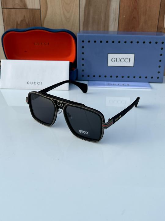 Guc_ci_1295_black