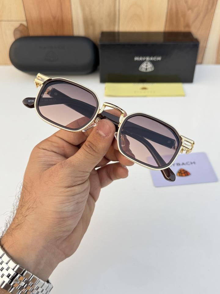 May_ba_ch_2735_gold_brown