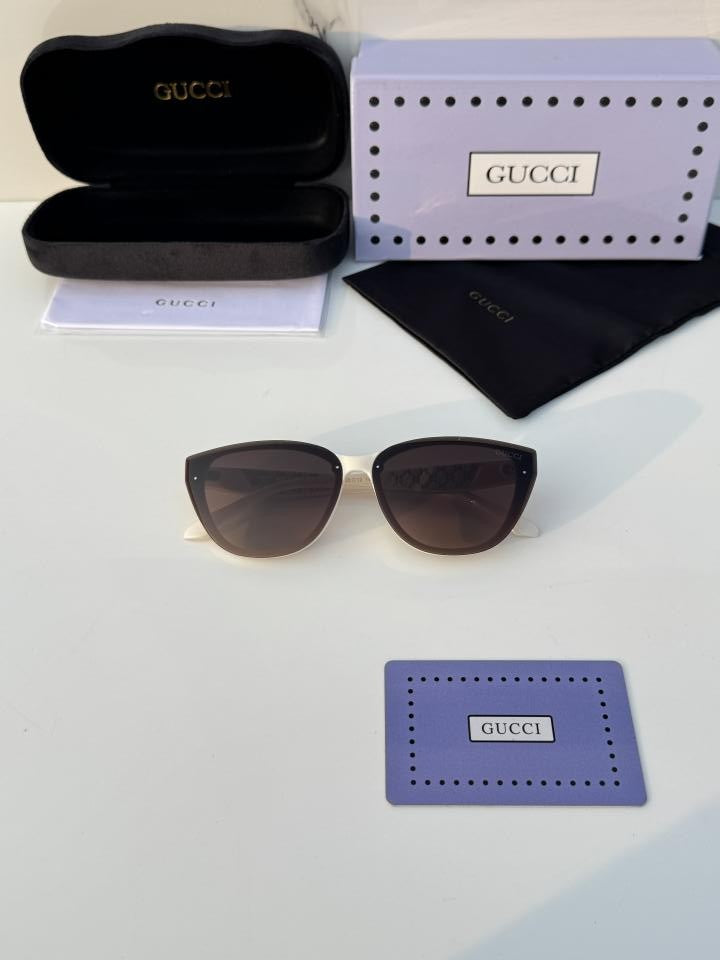 Guc_ci_2914_cream_brown