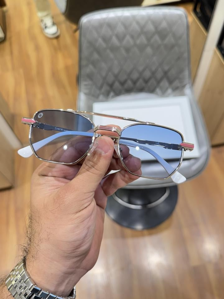 T henr_i 3845 silver blue