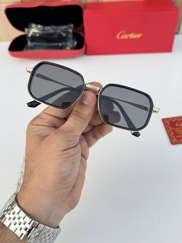 Cart_ier_2841_gold_black