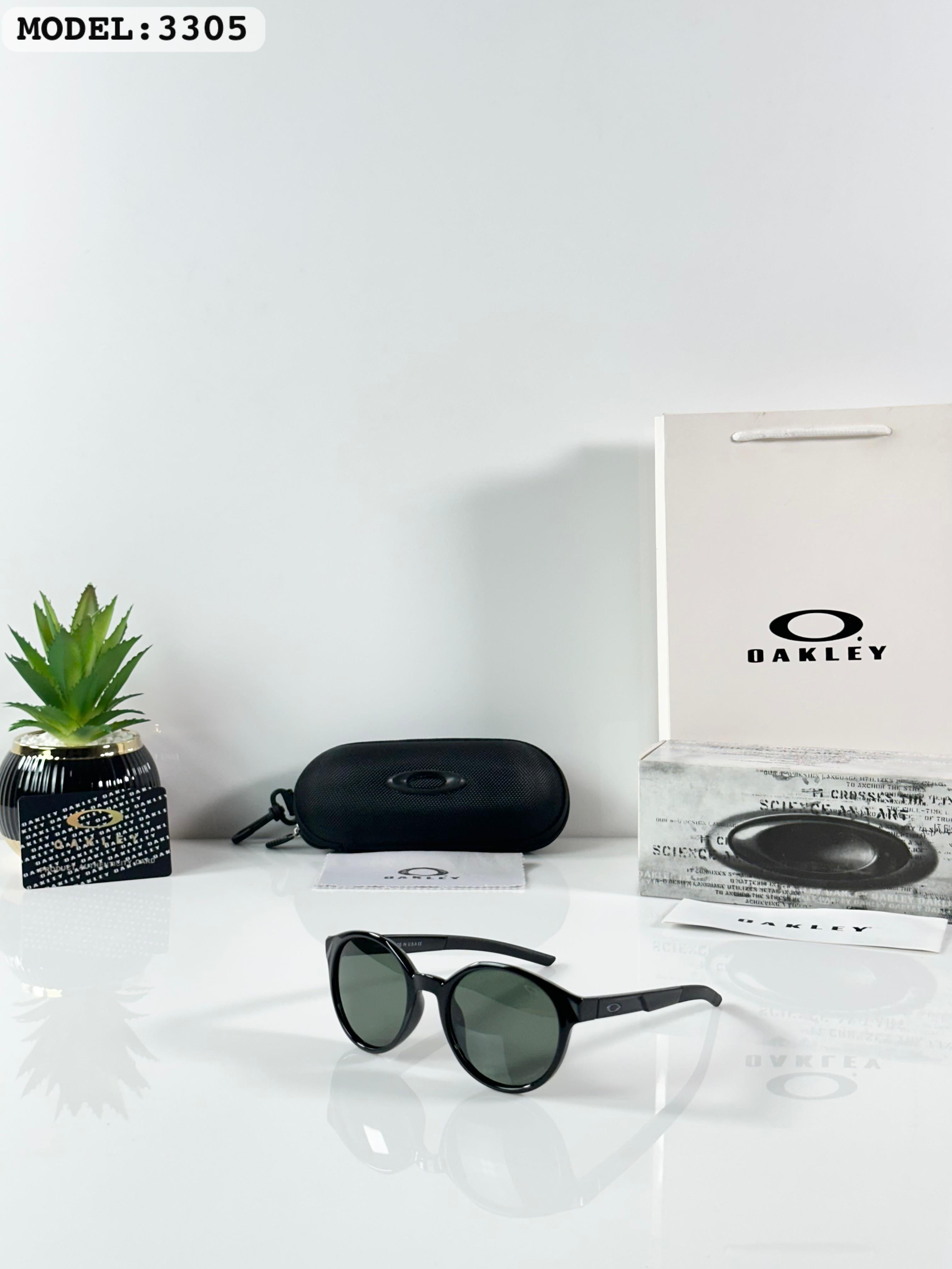 *O_AKL_EY 3305 BLACK GREEN*